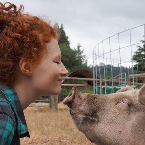 Meet your Posher, Reegan